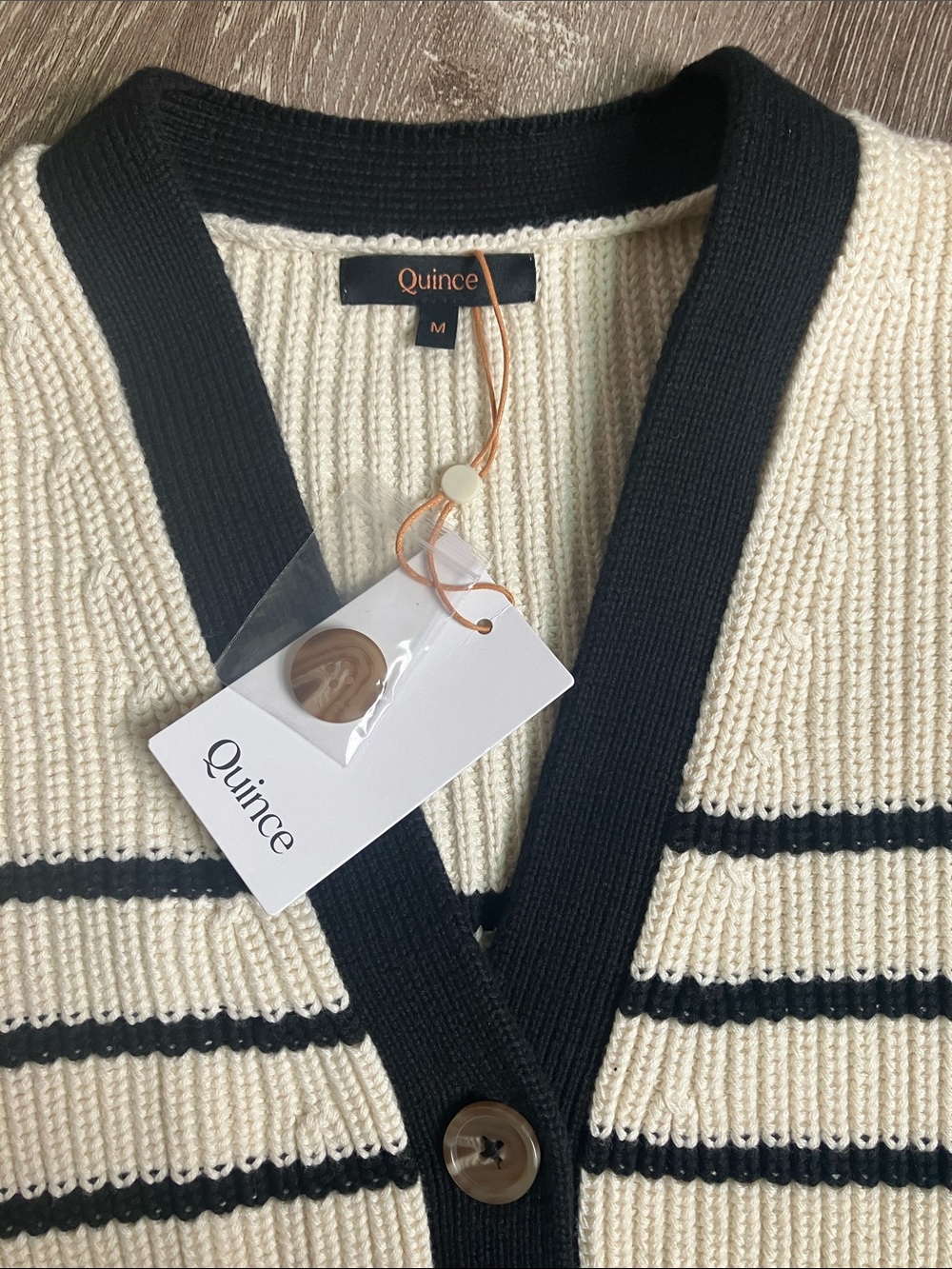 Quince 100% Organic Cotton Fisherman Boxy Cropped Cardigan - Picture 9 of 16